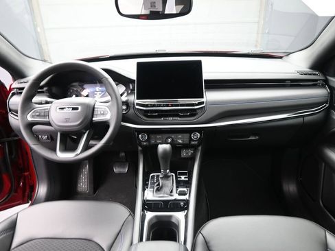 New 2026 Jeep Compass Latitude AWD/4WD image 24