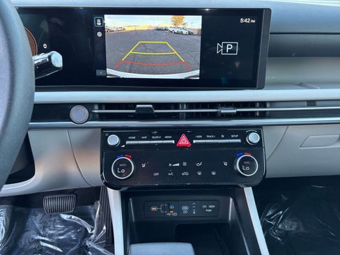 Used 2025 Hyundai Tucson SEL image 17