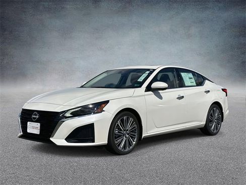 New 2025 Nissan Altima 2.5 SL image 5