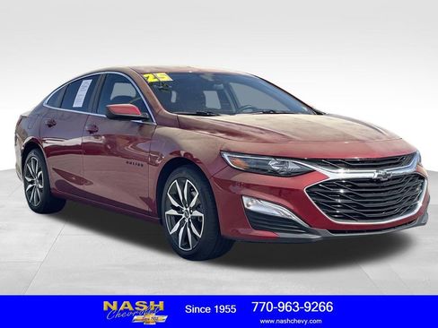 Used 2025 Chevrolet Malibu RS w/ LPO, Floor Liner Package image 1