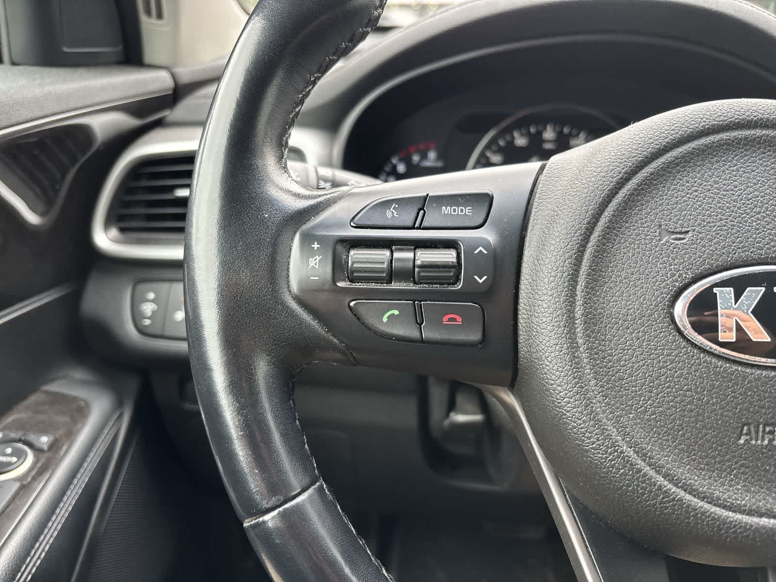 Used 2018 Kia Sorento LX w/ LX V6 Convenience Package AWD/4WD image 9