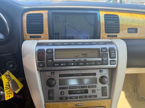 Used 2005 Lexus SC 430 Convertible RWD image 5