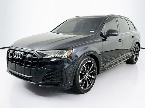 Used 2020 Audi SQ7 Premium Plus w/ S Executive Package AWD/4WD image 1