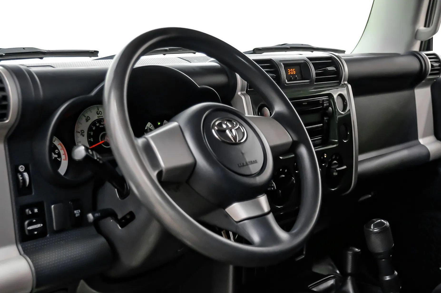 Used 2010 Toyota FJ Cruiser 4WD image 12
