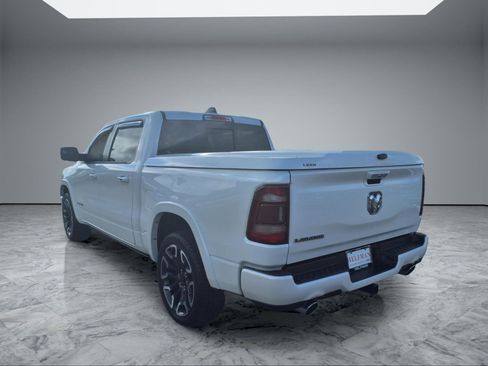 Used 2022 RAM 1500 Laramie w/ Laramie Southwest Edition image 5