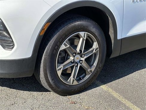 Used 2024 Chevrolet Blazer LT w/ Convenience Package image 7