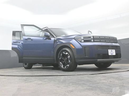 Used 2025 Hyundai Santa Fe SEL AWD/4WD image 28