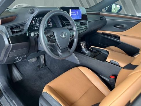Certified 2025 Lexus ES 350 w/ Premium Package FWD image 10