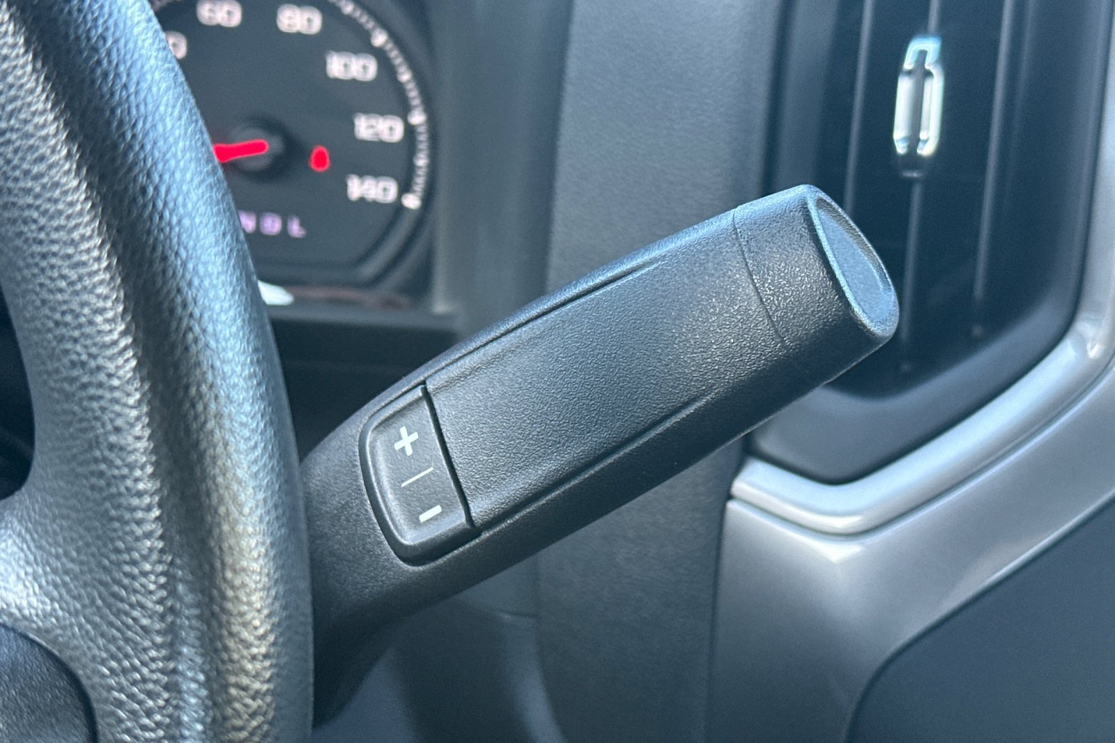 Used 2025 Chevrolet Silverado 1500 W/T RWD image 20