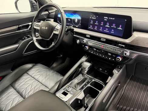 Used 2025 Kia Telluride SX Prestige X-Line image 29