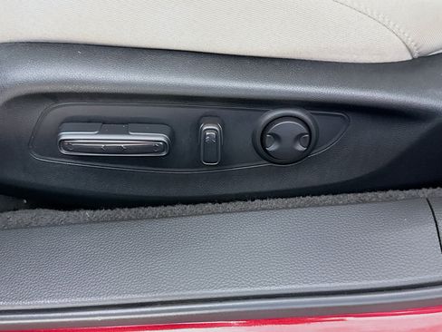 Certified 2024 Honda Accord EX image 22