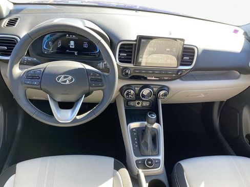 New 2026 Hyundai Venue SEL FWD image 13