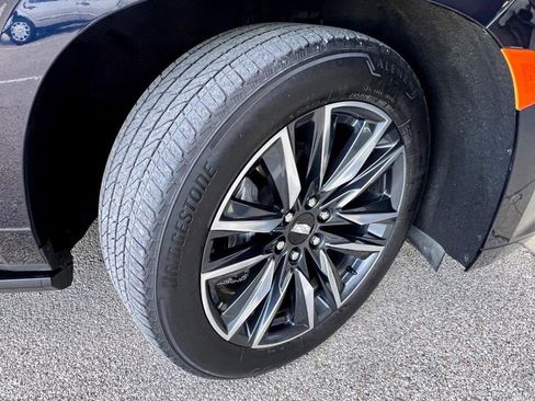 Used 2021 Cadillac Escalade Sport Platinum image 11