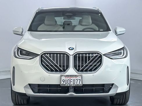 Used 2025 BMW X3 xDrive30i w/ Convenience Package image 10