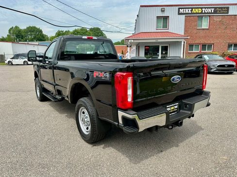 Used 2023 Ford F350 XL w/ FX4 Off-Road Package AWD/4WD image 8