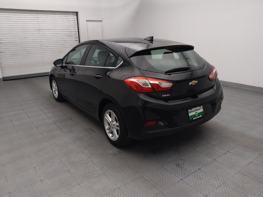 Used 2018 Chevrolet Cruze LT w/ Convenience Package FWD image 5