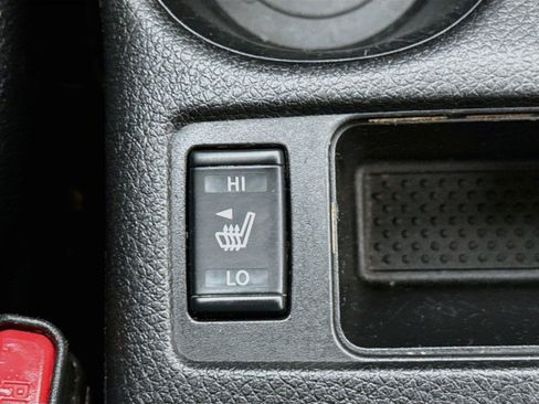 Used 2020 Nissan Rogue SV AWD/4WD image 7