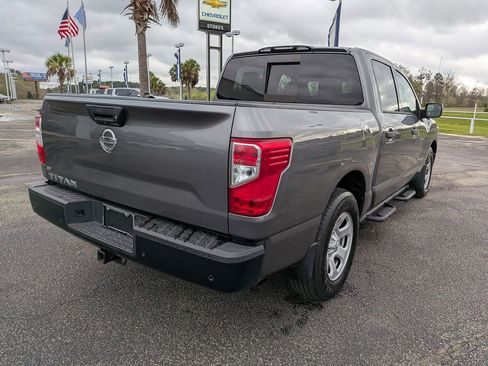 Used 2021 Nissan Titan S w/ S Utility Package image 5