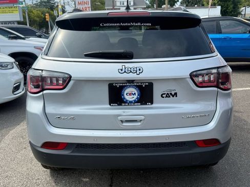 Used 2025 Jeep Compass Limited AWD/4WD image 4