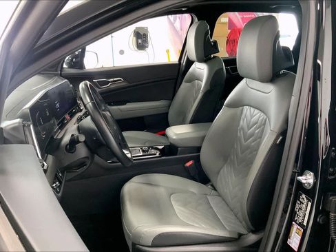 Used 2023 Kia Sportage X-Line w/ X-Line Premium Package AWD/4WD image 9
