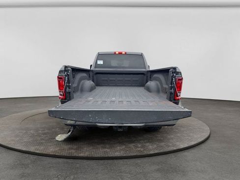 Used 2026 RAM 2500 Big Horn AWD/4WD image 19