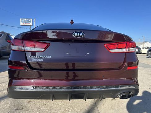 Used 2020 Kia Optima LX image 5