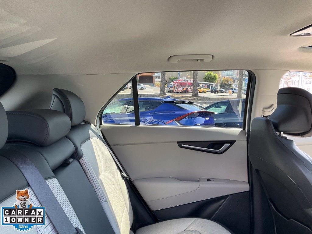 Used 2023 Kia Niro Wave FWD image 52