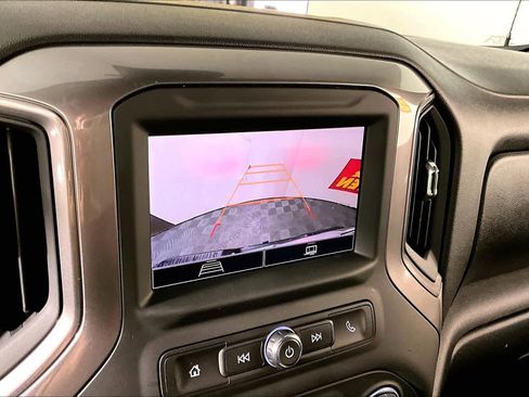 Certified 2025 Chevrolet Silverado 1500 Custom image 23