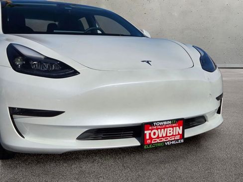 Used 2023 Tesla Model 3 Performance AWD/4WD image 8