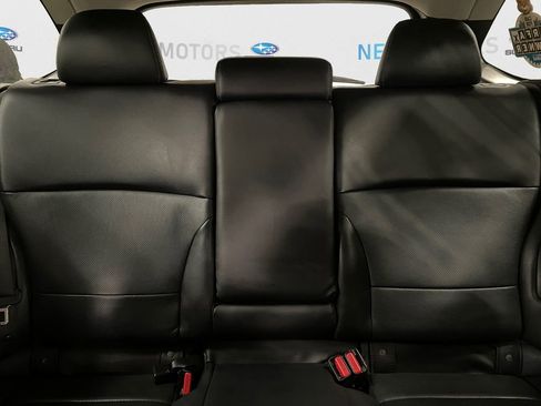 Used 2017 Subaru Outback 2.5i Limited image 13