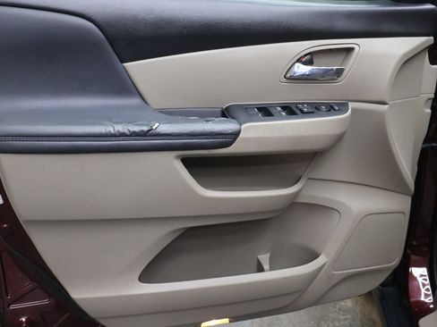 Used 2017 Honda Odyssey EX-L image 16