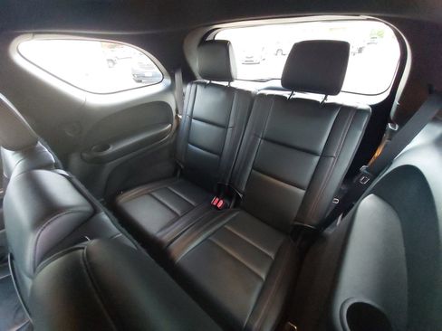 Used 2024 Dodge Durango GT AWD/4WD image 16