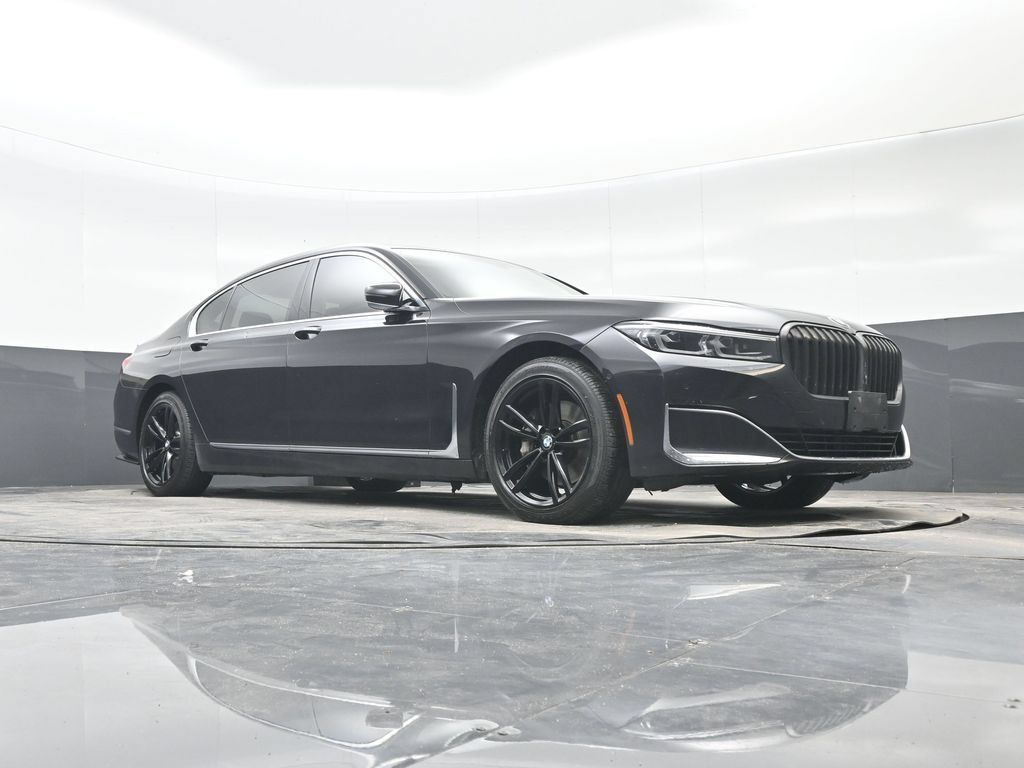 Used 2022 BMW 740i xDrive w/ Premium Package AWD/4WD image 34
