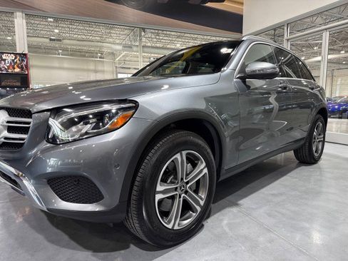 Used 2018 Mercedes-Benz GLC 300 w/ Multimedia Package image 25