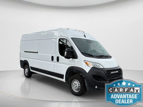Used 2025 RAM ProMaster 3500 w/ Convenience Group FWD image 3