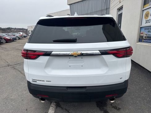 Used 2024 Chevrolet Traverse LT w/ LPO, Floor Liner Package image 4