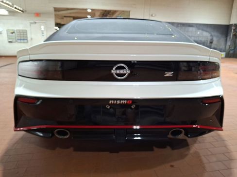 Used 2025 Nissan Z NISMO w/ Floor Mat Package image 6