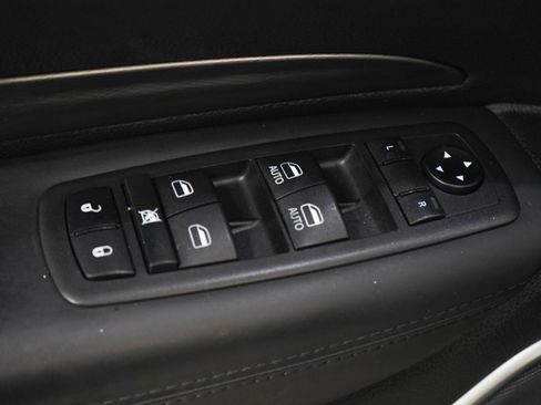 Used 2019 Dodge Durango Citadel w/ Technology Group AWD/4WD image 23