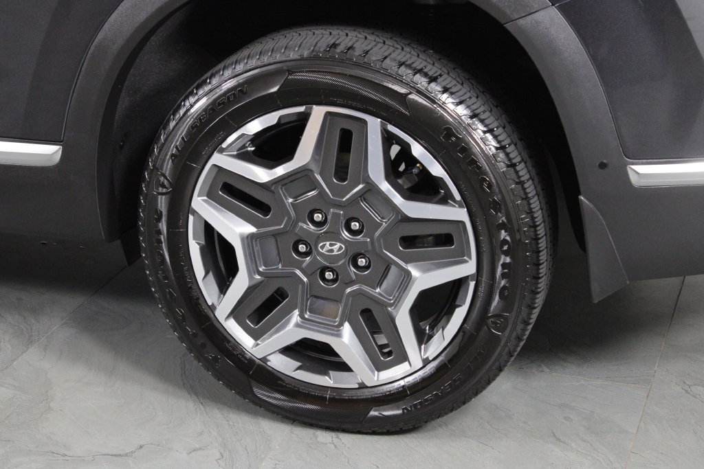 Certified 2021 Hyundai Santa Fe Limited AWD/4WD image 15