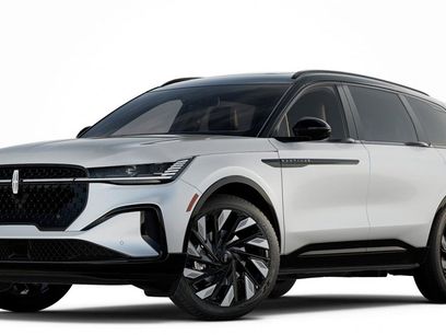 New 2025 Lincoln Nautilus Reserve w/ Jet Appearance Package