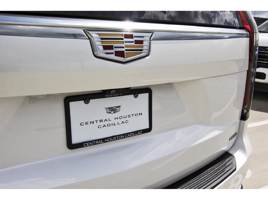 Used 2023 Cadillac Escalade ESV Premium Luxury AWD/4WD image 32