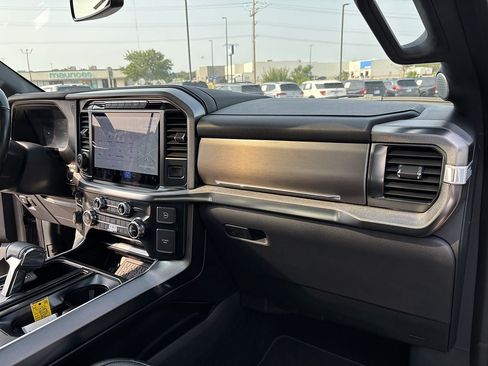 Used 2024 Ford F150 Platinum w/ Equipment Group 702A High AWD/4WD image 19