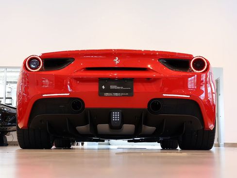 Certified 2017 Ferrari 488 Spider RWD image 52