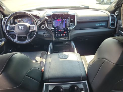 Used 2020 RAM 2500 Laramie AWD/4WD image 15