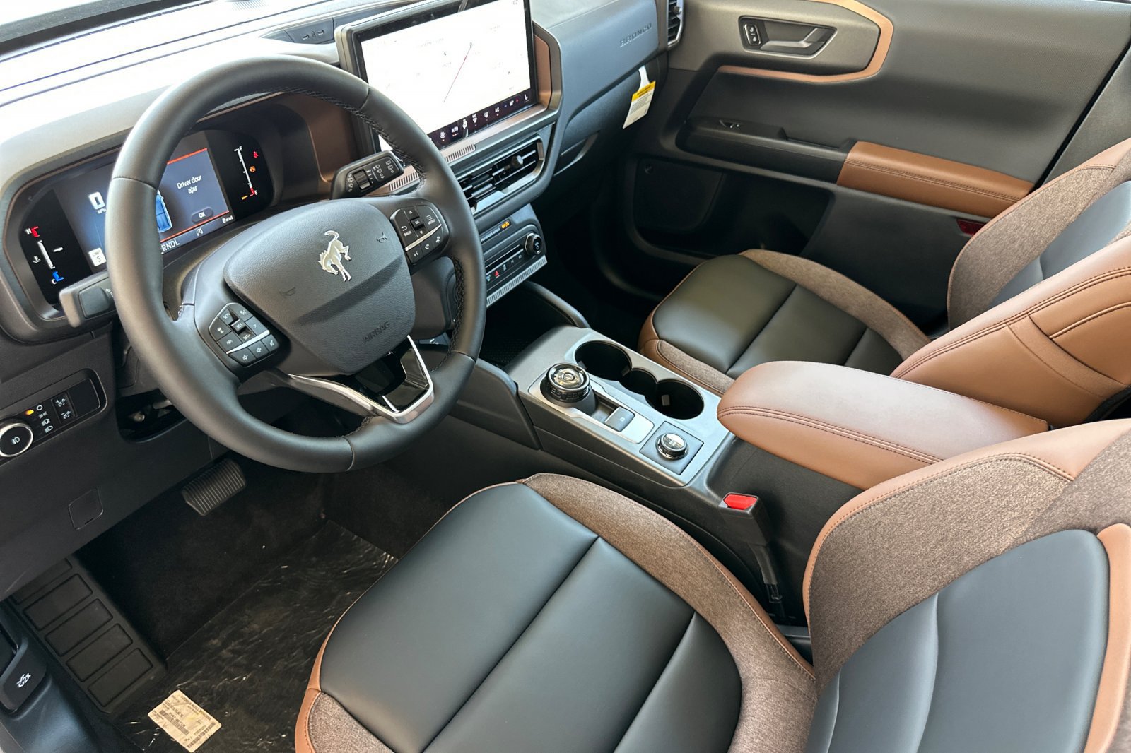 New 2026 Ford Bronco Sport Outer Banks w/ Outer Banks Tech Package+ AWD/4WD image 10