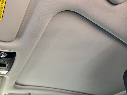 New 2026 Kia Sportage EX w/ EX Panorama Roof Package image 18