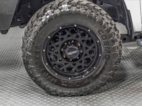 Used 2024 RAM 2500 Big Horn w/ Off Road Package AWD/4WD image 27