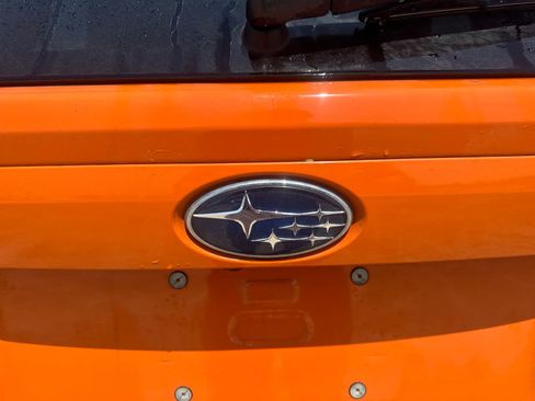 Used 2019 Subaru Crosstrek 2.0i Premium AWD/4WD image 11