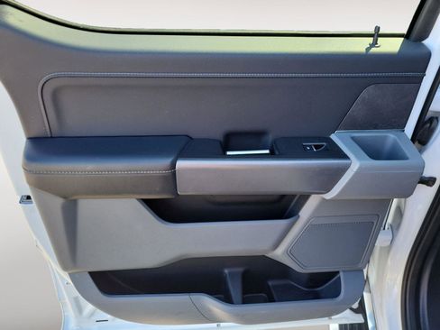 Used 2024 Ford F150 XLT w/ Tow/Haul Package image 18