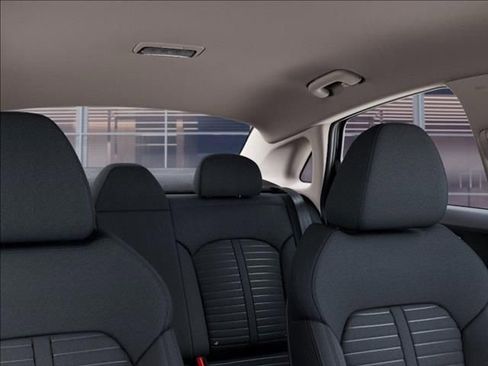 Used 2025 Kia K5 LXS image 27